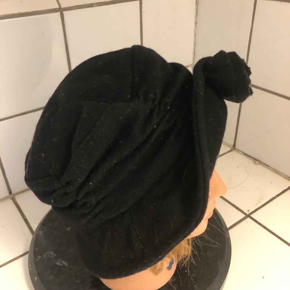 Black Knit Beanie with Pom-Pom